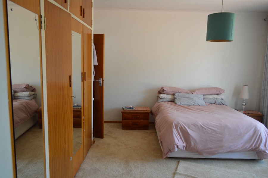 3 Bedroom Property for Sale in Flamwood North West